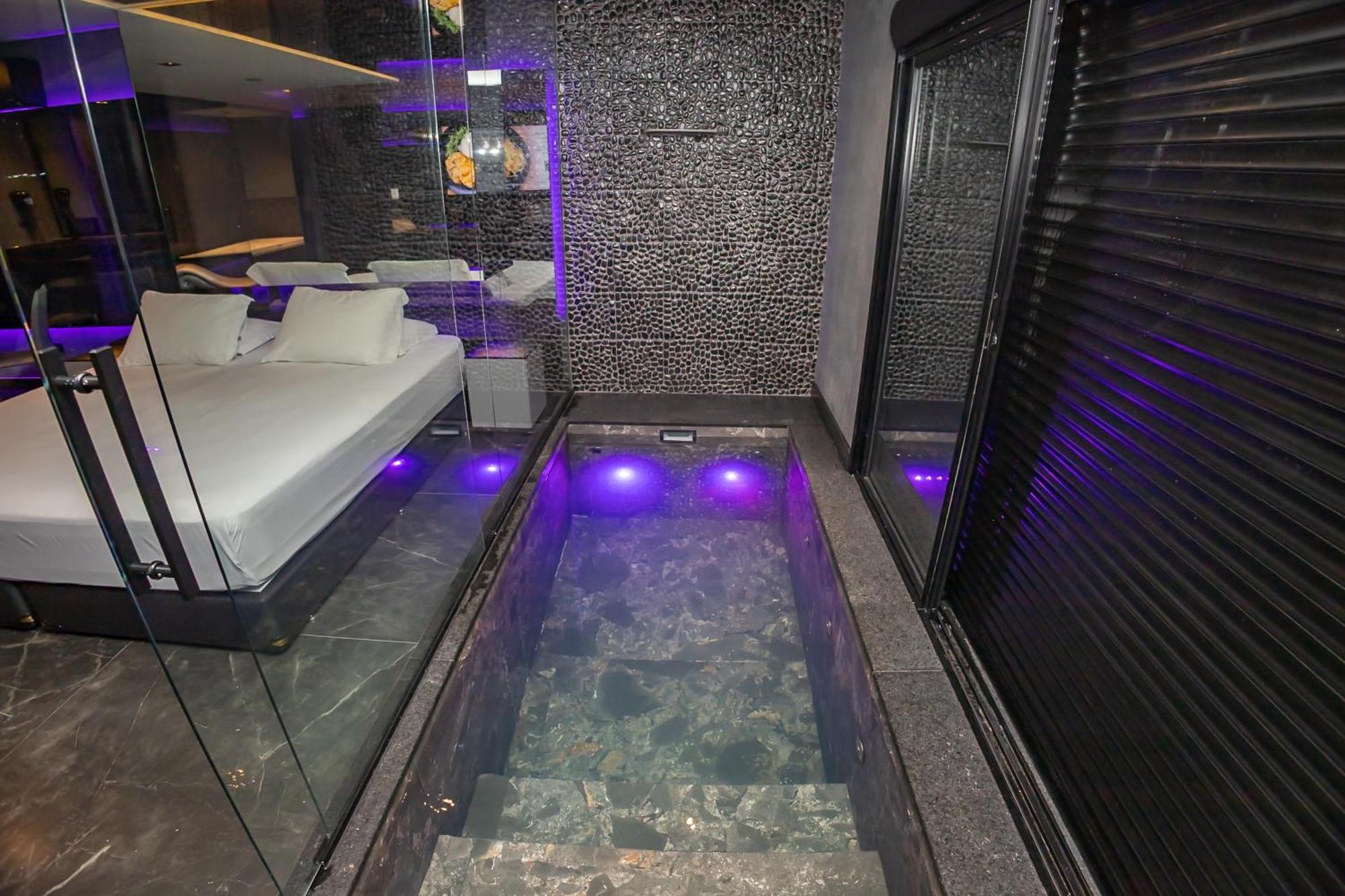 Poeme Motel By Drops Sao Jose dos Pinhais ภายนอก รูปภาพ